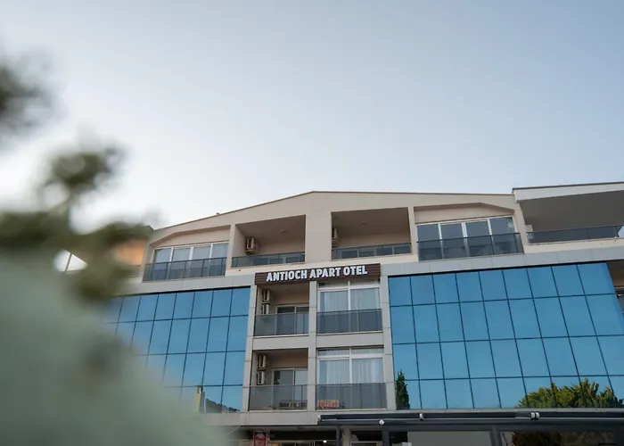 Aparthotel Antiocha 2*